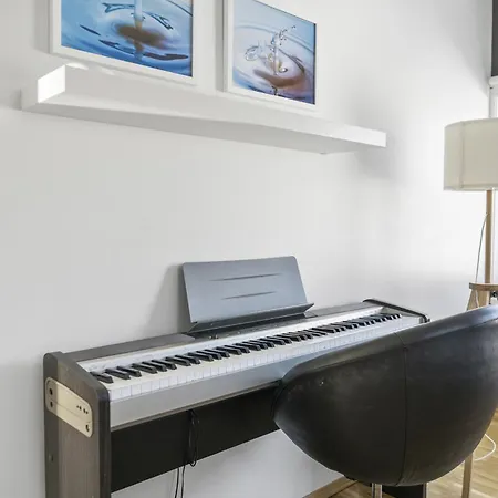 Med Panoramautsikt Og Terrasse 아파트