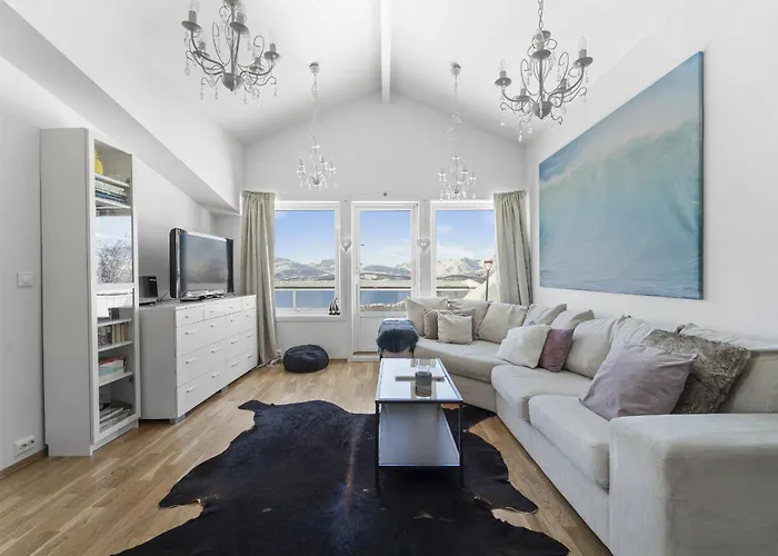 Apartamento Med Panoramautsikt Og Terrasse Tromsø