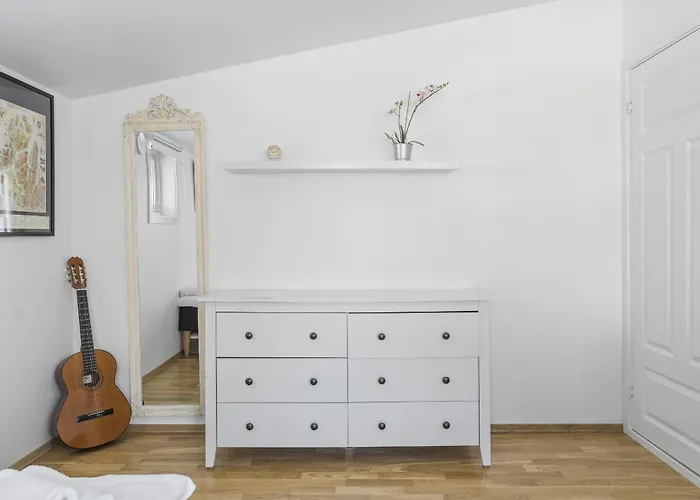 Apartamento Med Panoramautsikt Og Terrasse