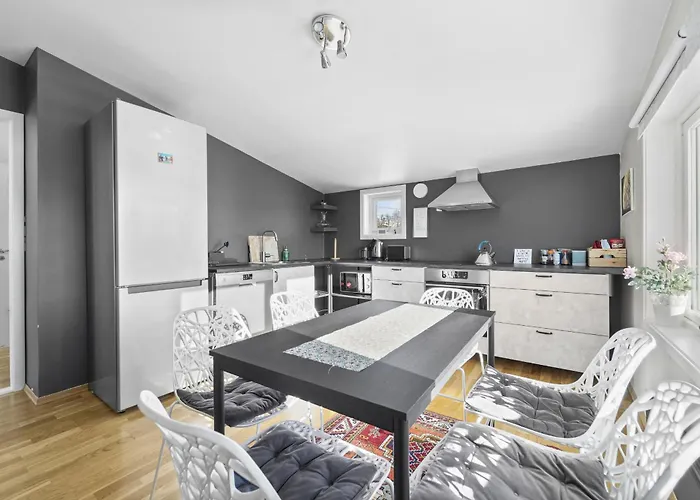 Apartamento Med Panoramautsikt Og Terrasse *